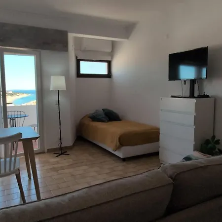 2d Stunning Views Over Appartement